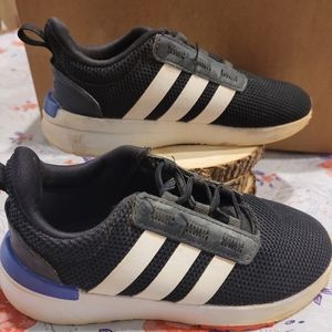 Adidas tennis shoes, little boys, Size 9, black
